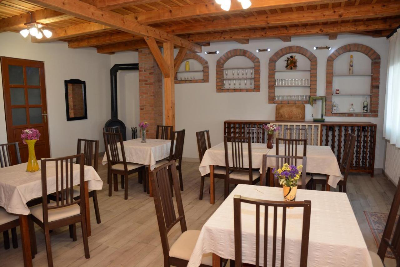 Vila Anna Sovata Buitenkant foto